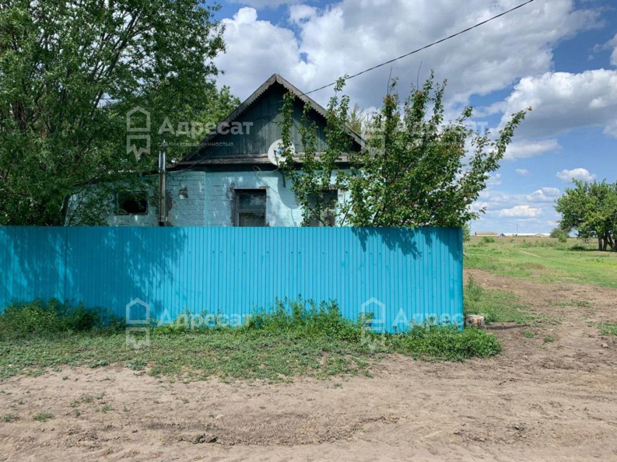 Купить дачу, дом, коттедж за 800 000 рублей на ул. Садовая