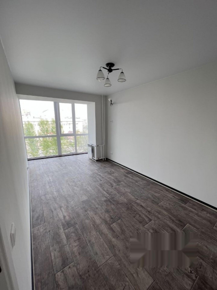2-комн квартира ул Республики, 92