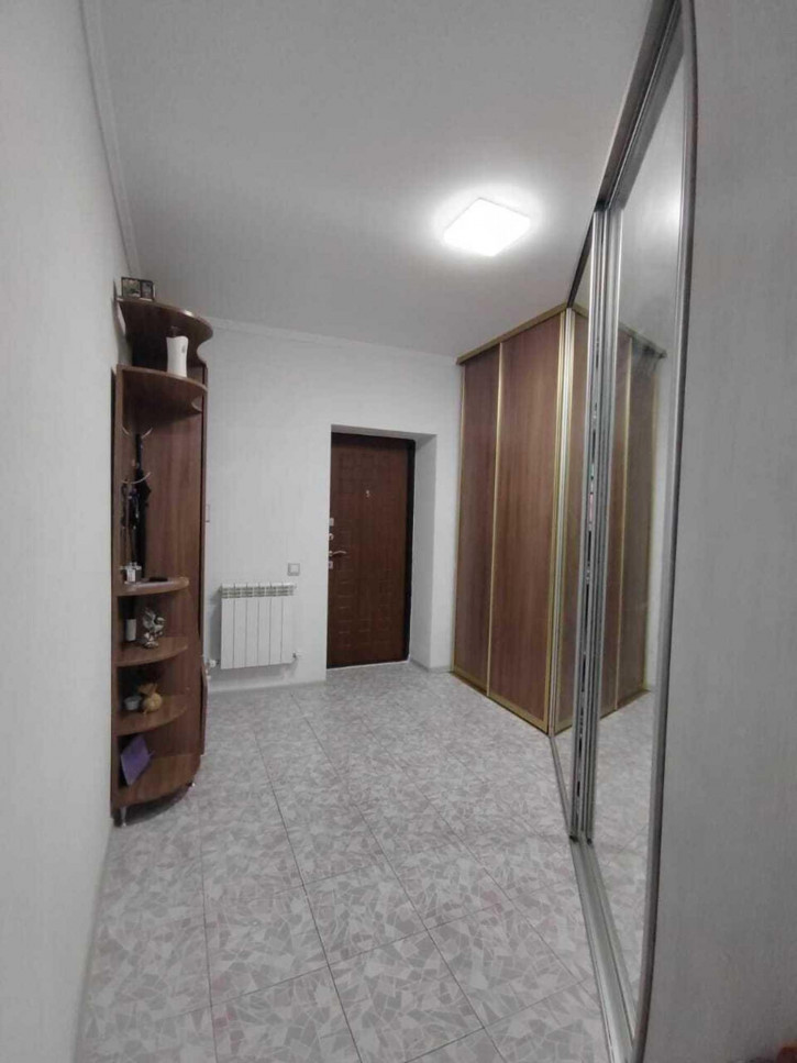 2-комн квартира Ленинградская улица, 41