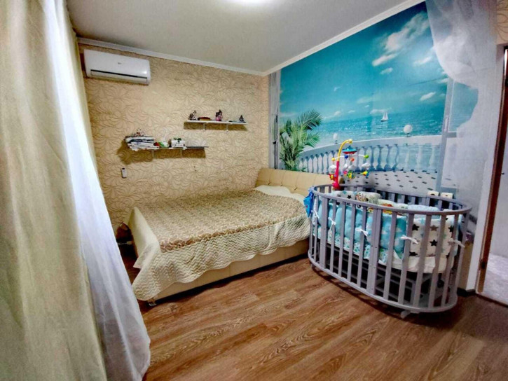2-комн квартира Ленинградская улица, 41