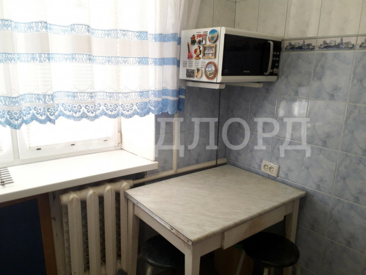 3-комн квартира Нижненольная улица, 15