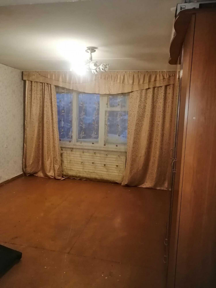 4-комн квартира Мечтателей, 54
