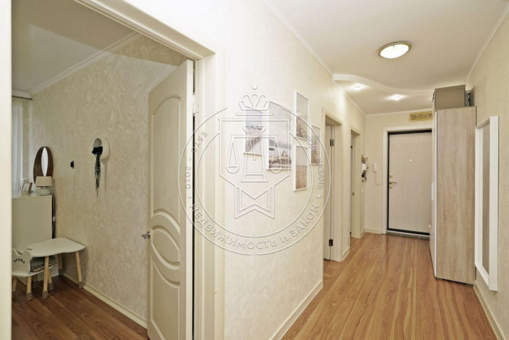 2-комн квартира Патриса Лумумбы ул, 62