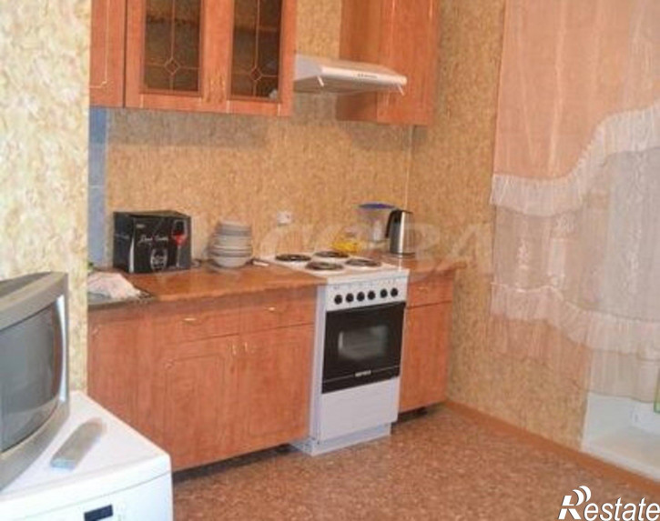 1-комн квартира 15-й микрорайон, 23