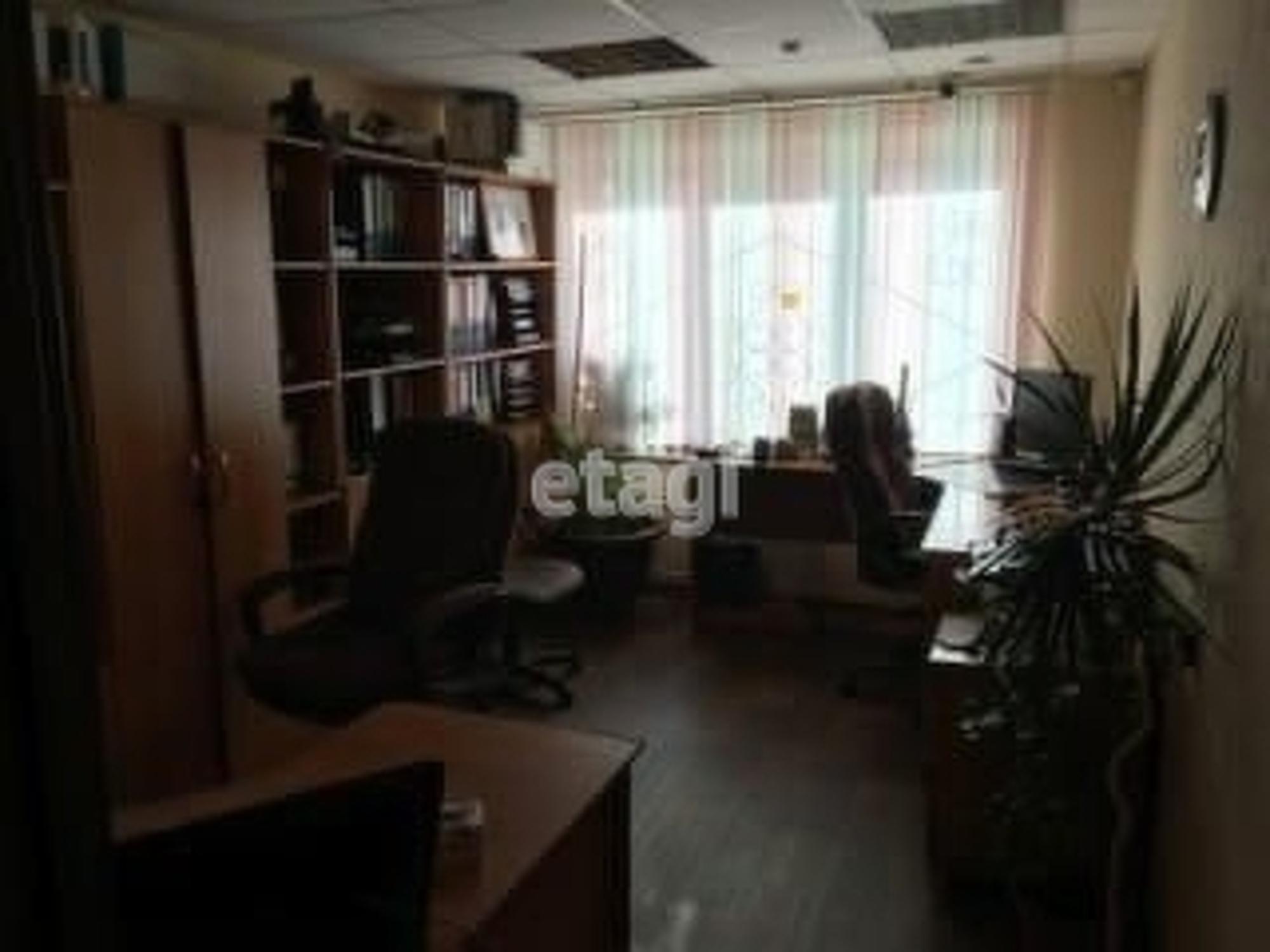 Купить офис, помещение под офис за 5 360 000 рублей на проспект им. газеты Красноярский Рабочий