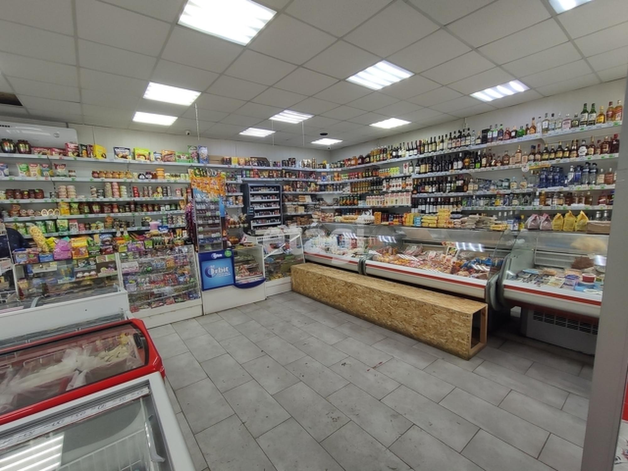 Купить торговое помещение за 12 000 000 рублей на Свердловская улица