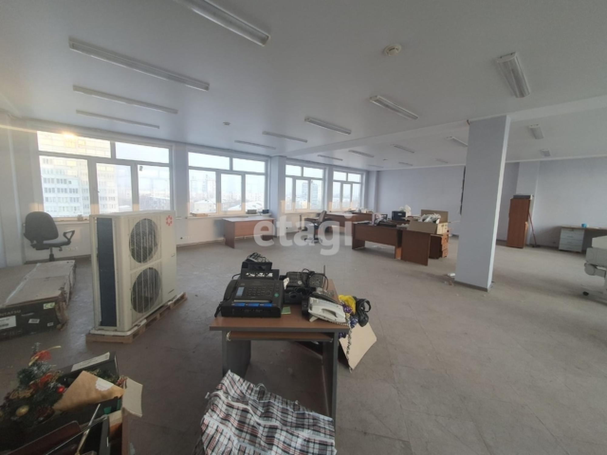 Сдать офис, помещение под офис за 90 000 рублей на Красноярск
