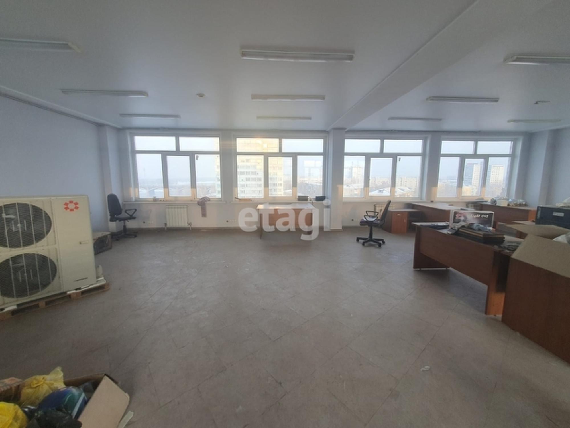 Сдать офис, помещение под офис за 90 000 рублей на Красноярск