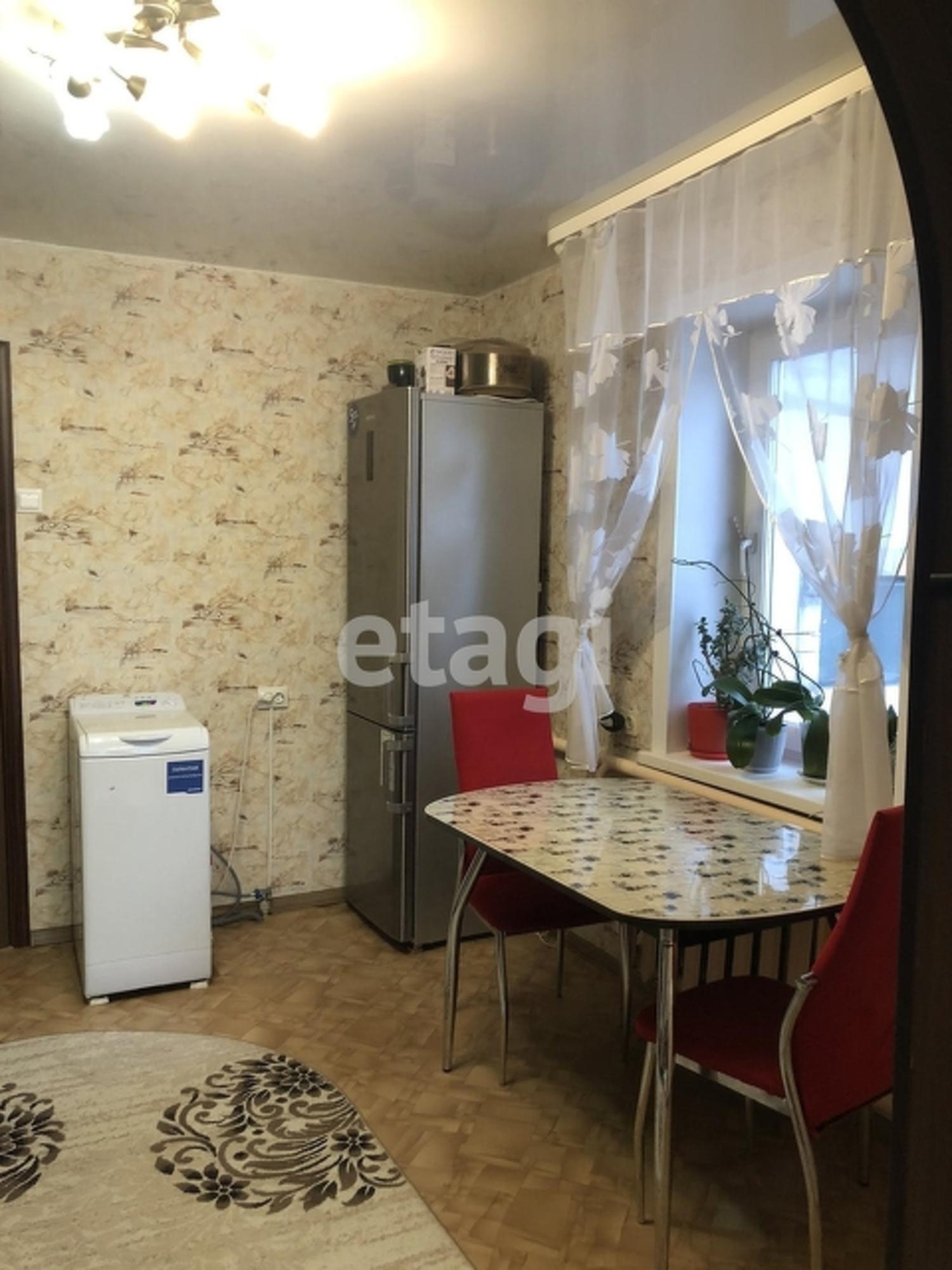 Купить дачу, дом, коттедж за 3 250 000 рублей на 5-я Линейная улица