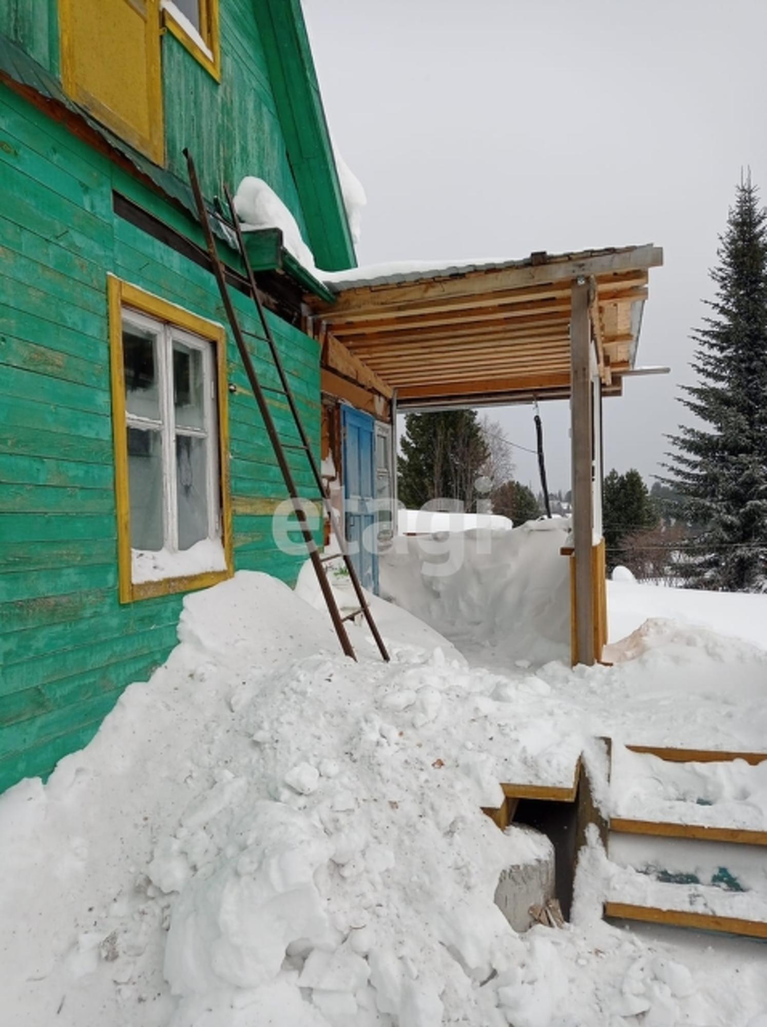 Купить дачу, дом, коттедж за 450 000 рублей на Array