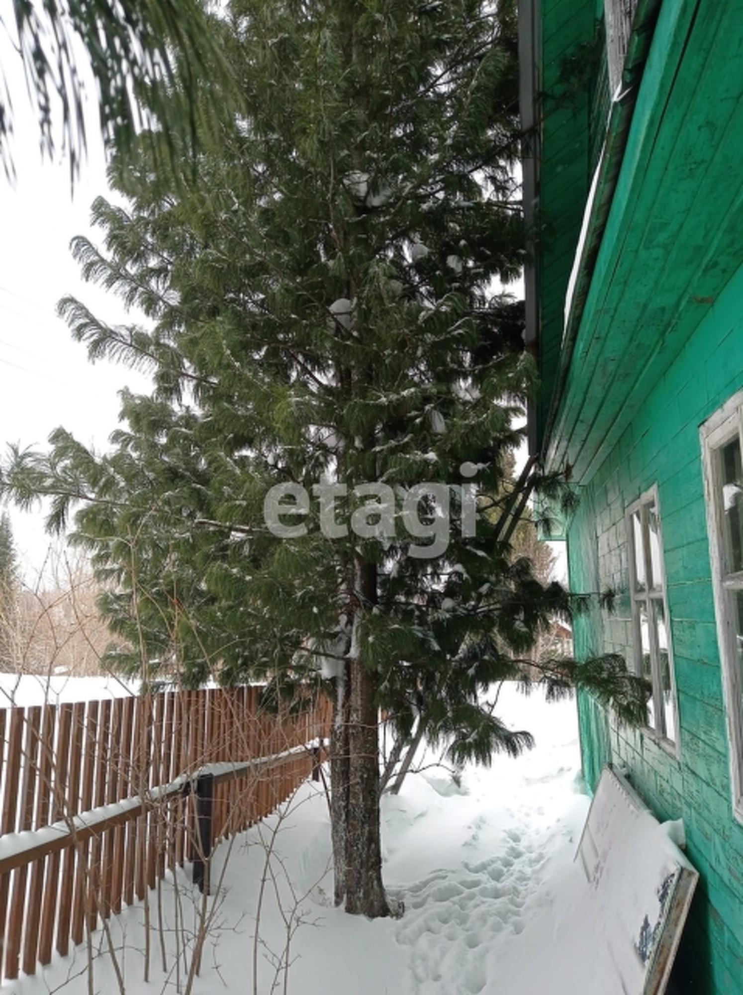Купить дачу, дом, коттедж за 450 000 рублей на Array