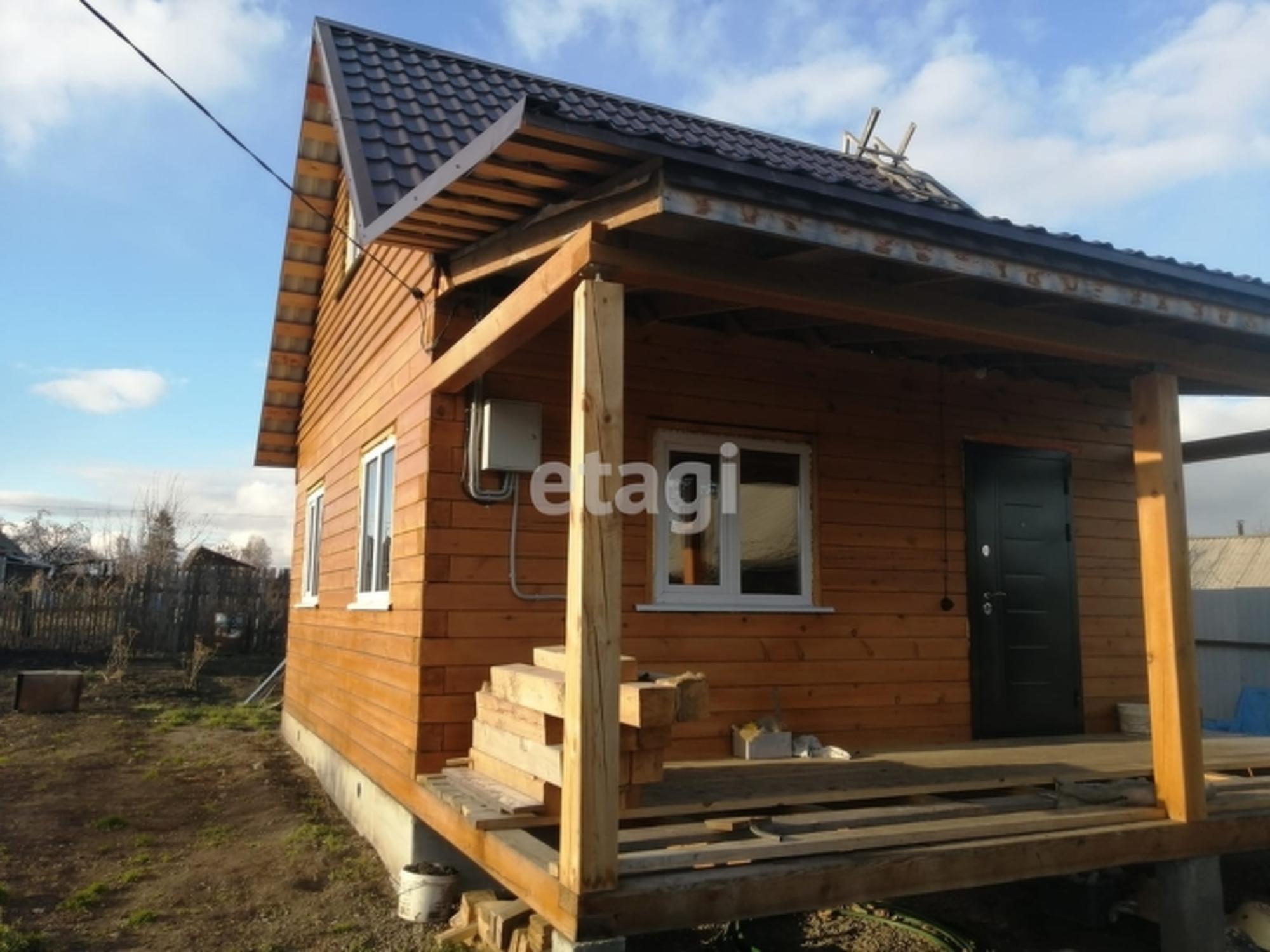 Купить дачу, дом, коттедж за 2 200 000 рублей на Array