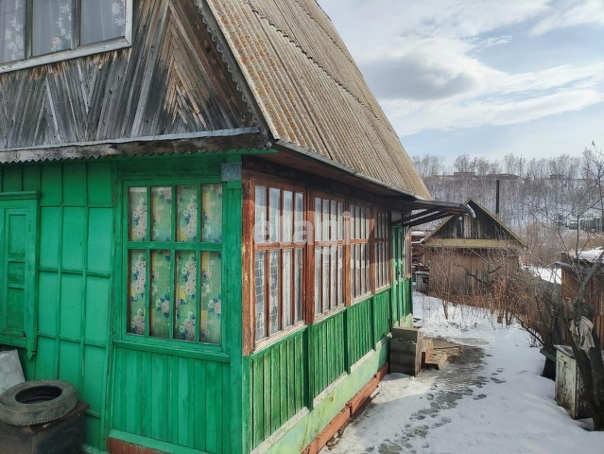 Купить дачу, дом, коттедж за 1 350 000 рублей на Array