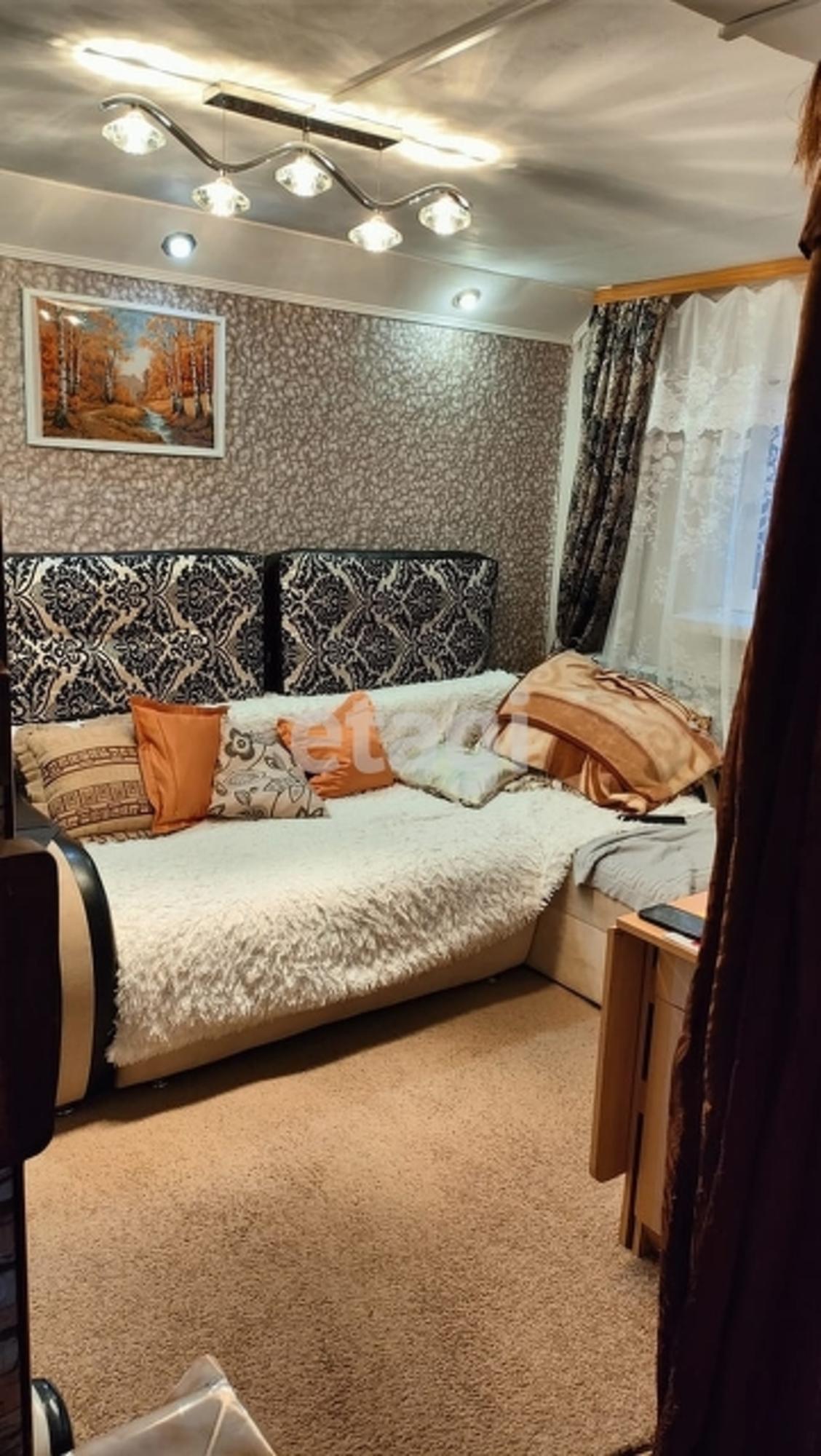 Купить дачу, дом, коттедж за 1 900 000 рублей на Array