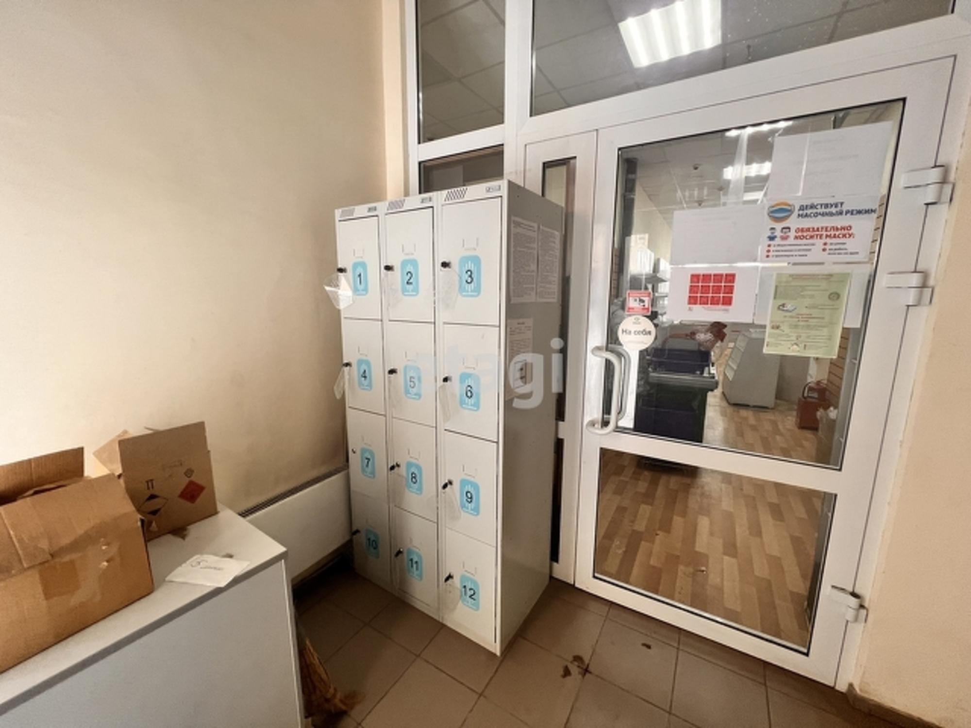 Купить торговое помещение за 6 000 000 рублей на Норильская улица