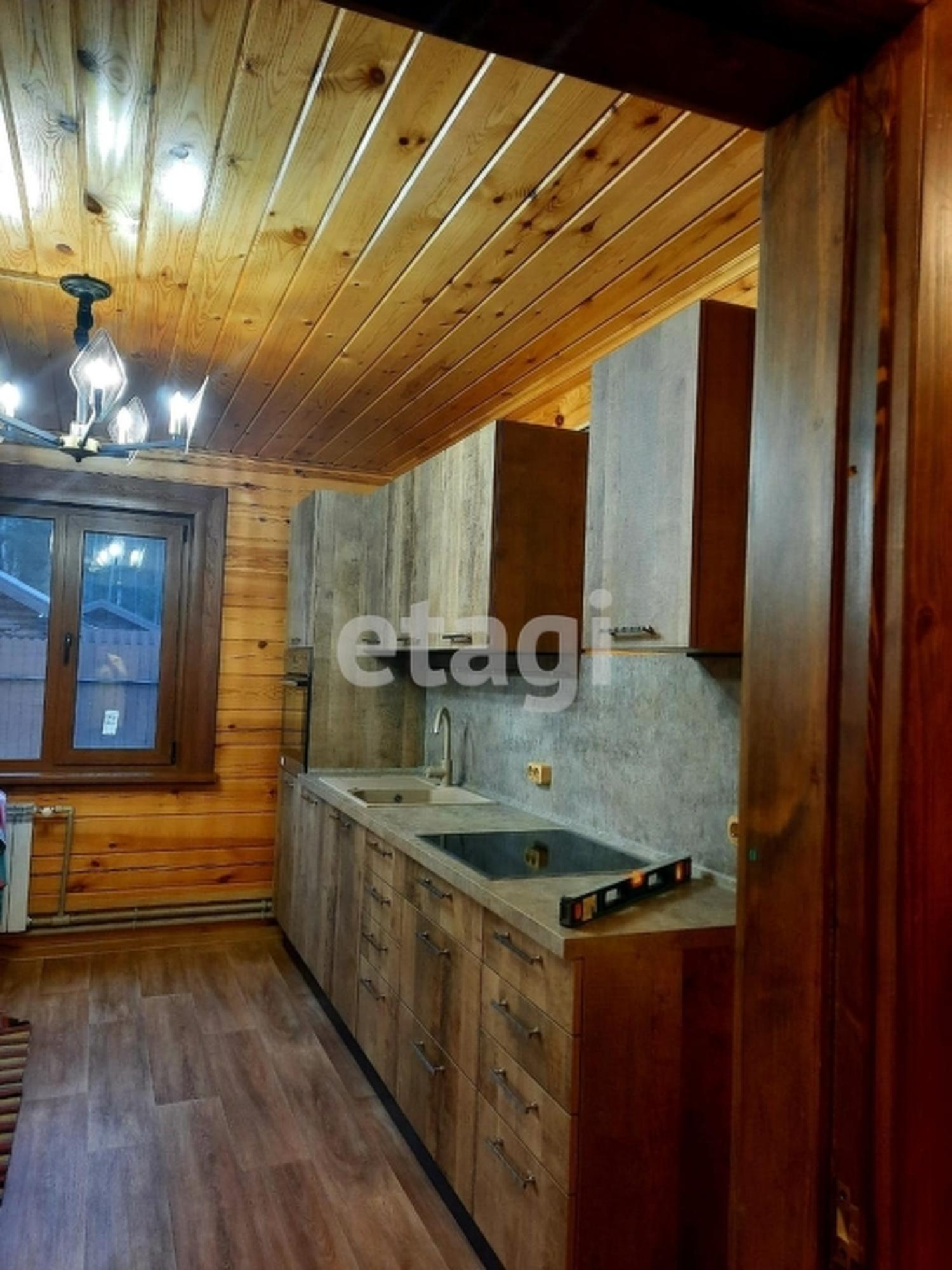 Купить дачу, дом, коттедж за 9 700 000 рублей