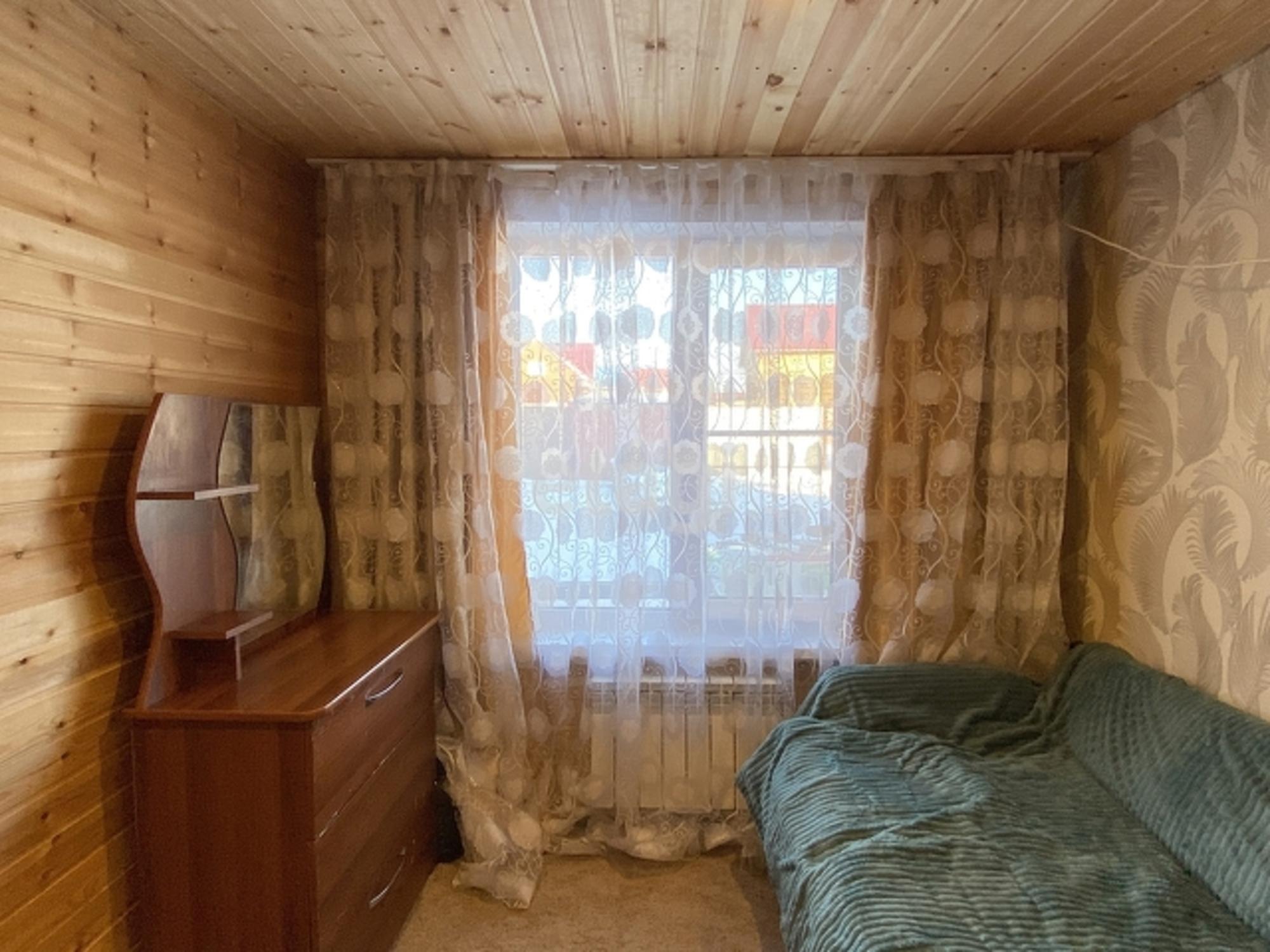 Купить дачу, дом, коттедж за 4 100 000 рублей на Array