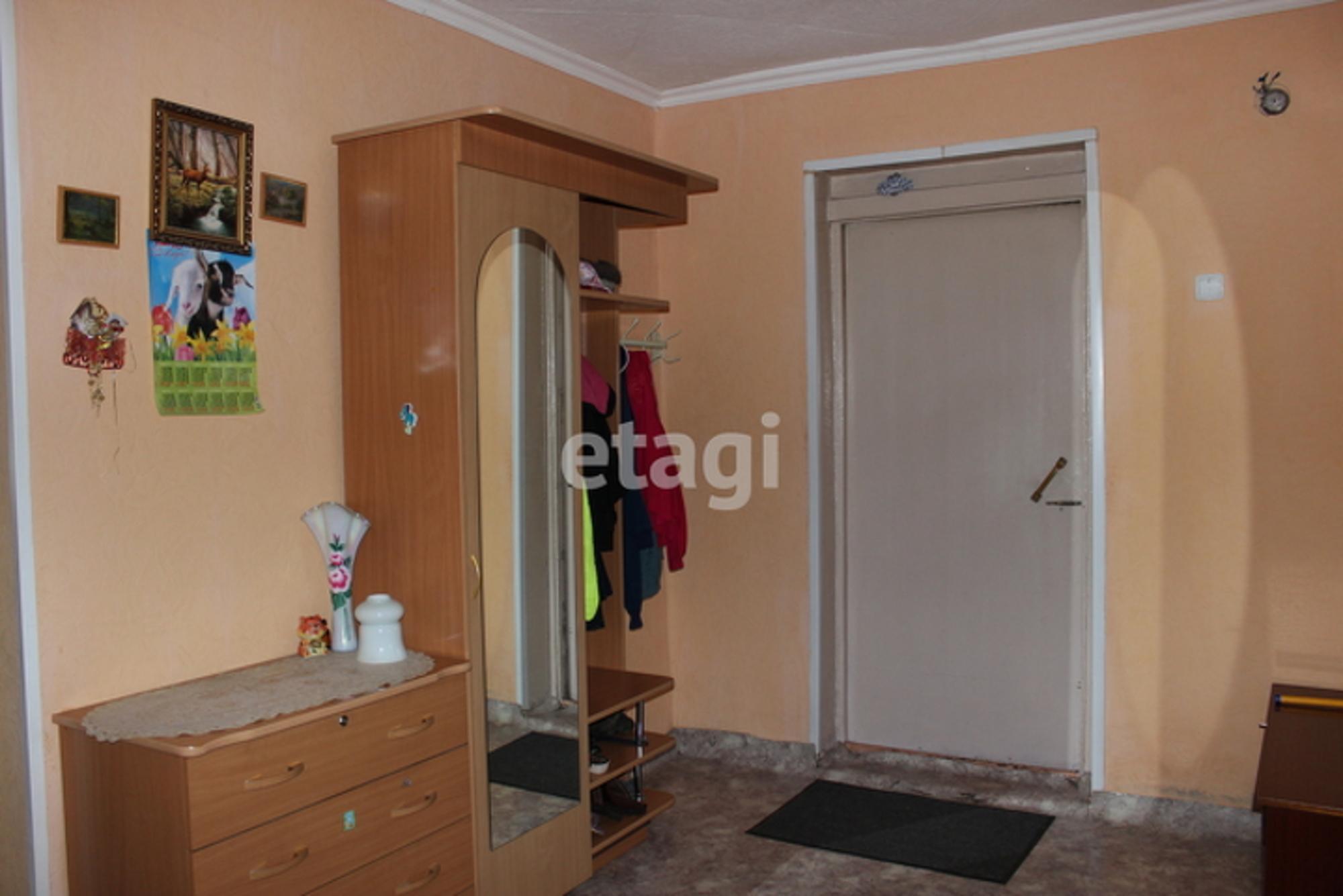 Купить дачу, дом, коттедж за 2 600 000 рублей на Array