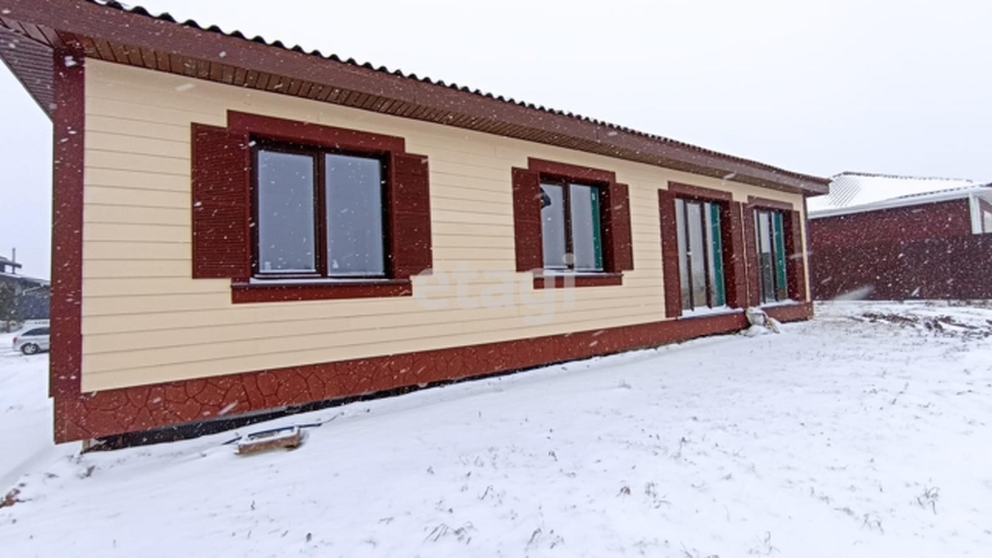 Купить дачу, дом, коттедж за 9 200 000 рублей на Зарничная улица