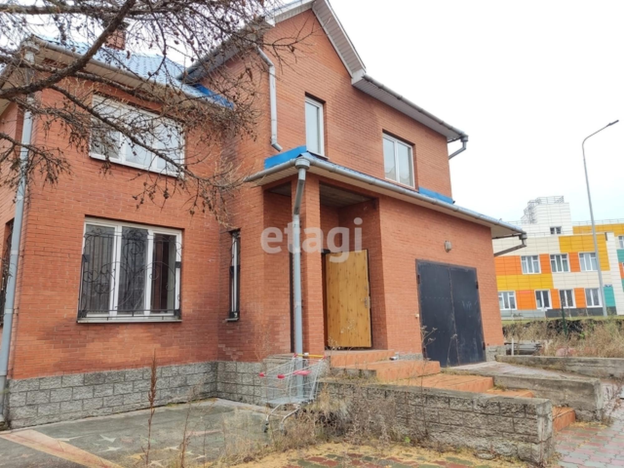 Купить дачу, дом, коттедж за 18 600 000 рублей на 5-я Линейная улица
