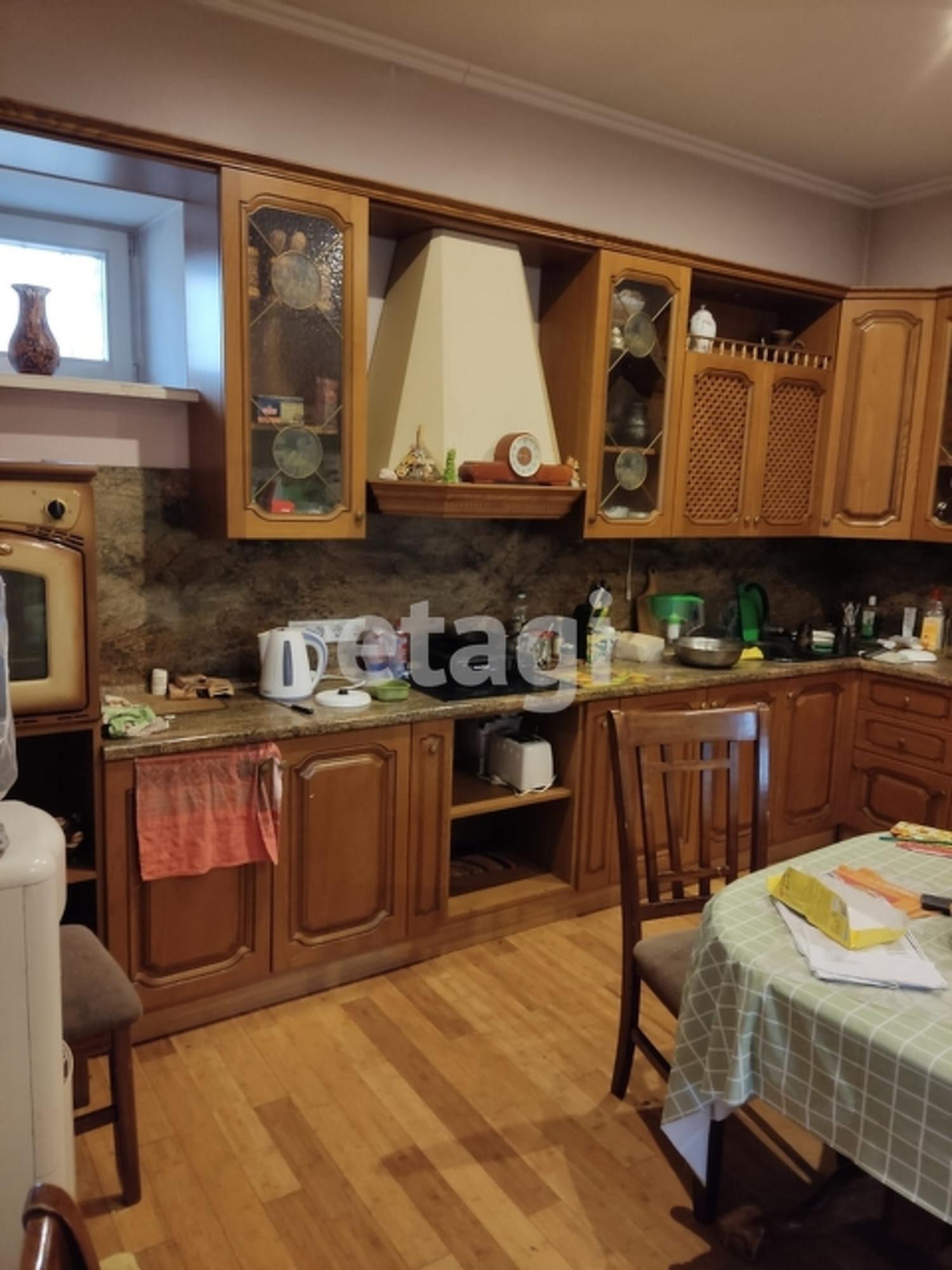Купить дачу, дом, коттедж за 18 600 000 рублей на 5-я Линейная улица
