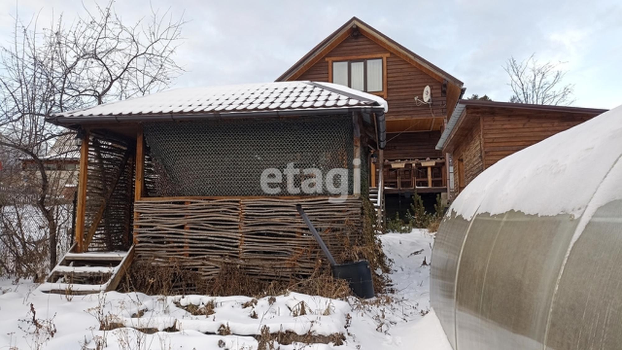 Купить дачу, дом, коттедж за 5 000 000 рублей на Array