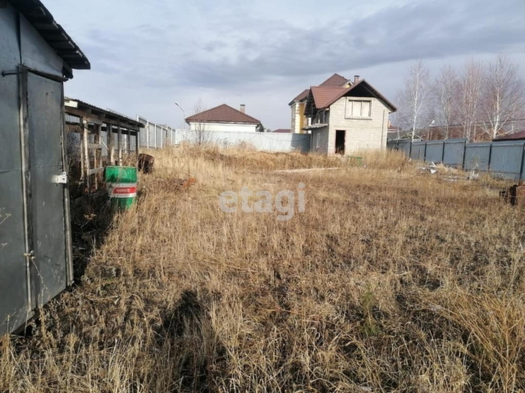 Купить дачу, дом, коттедж за 3 400 000 рублей на Array