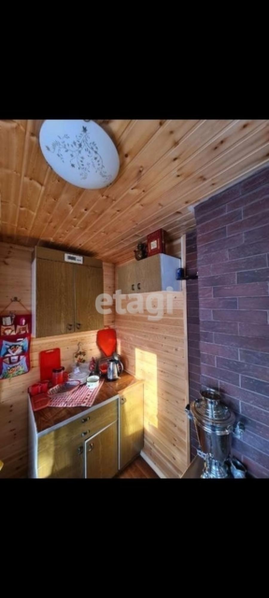 Купить дачу, дом, коттедж за 4 000 000 рублей на Array