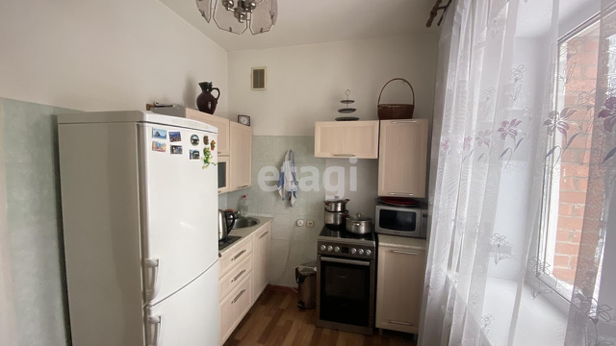 Купить дачу, дом, коттедж за 8 700 000 рублей на Зелёная улица