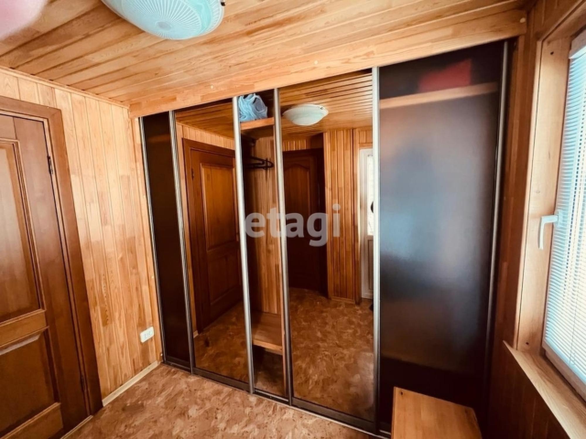 Купить дачу, дом, коттедж за 16 490 000 рублей на Array