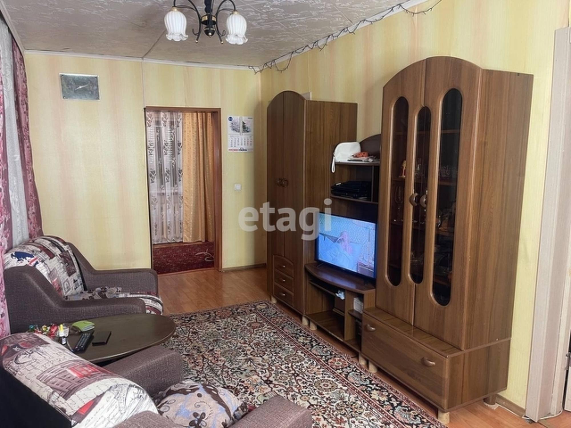 Купить дачу, дом, коттедж за 4 100 000 рублей на Array