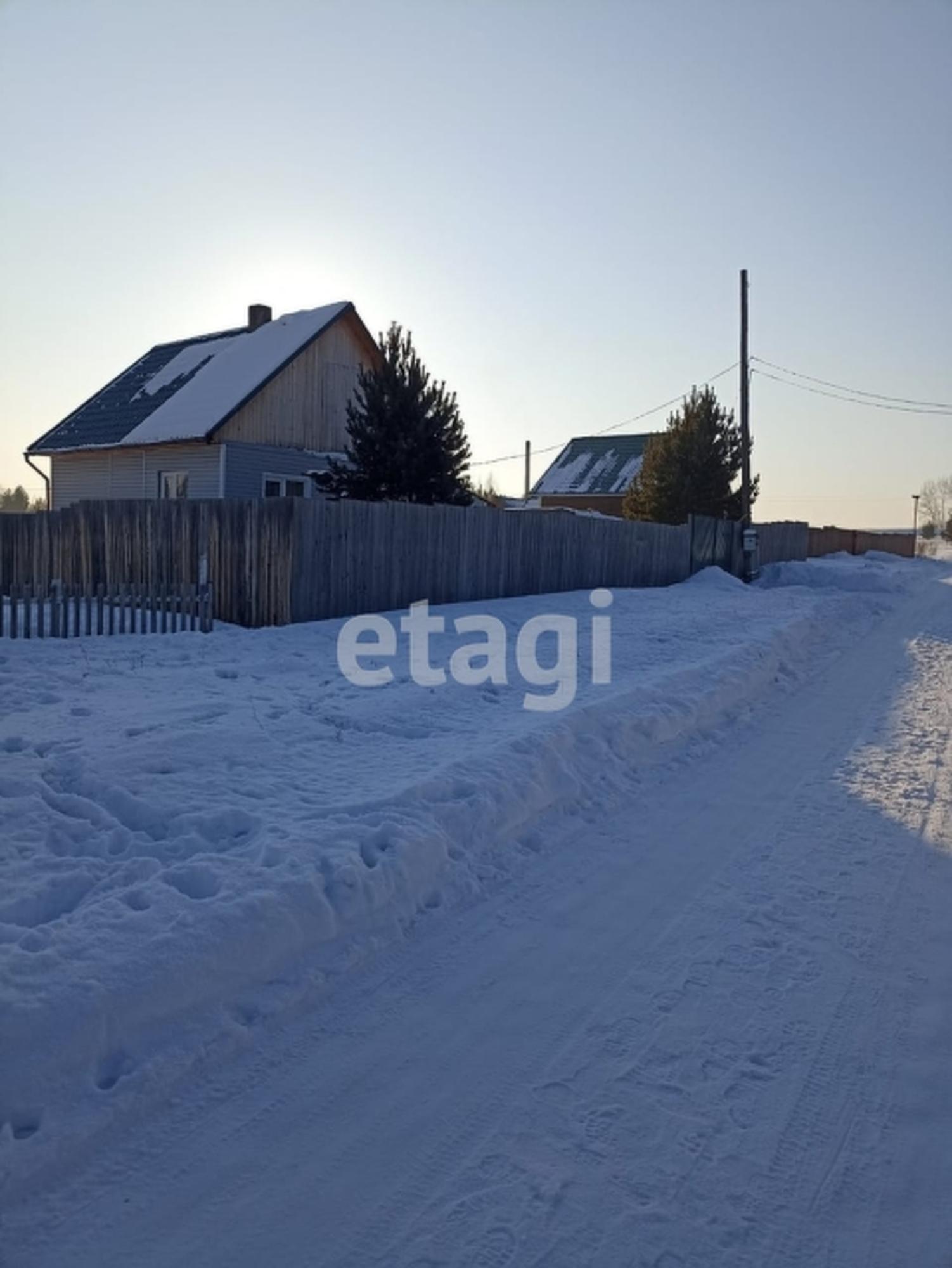 Купить дачу, дом, коттедж за 1 800 000 рублей на Array