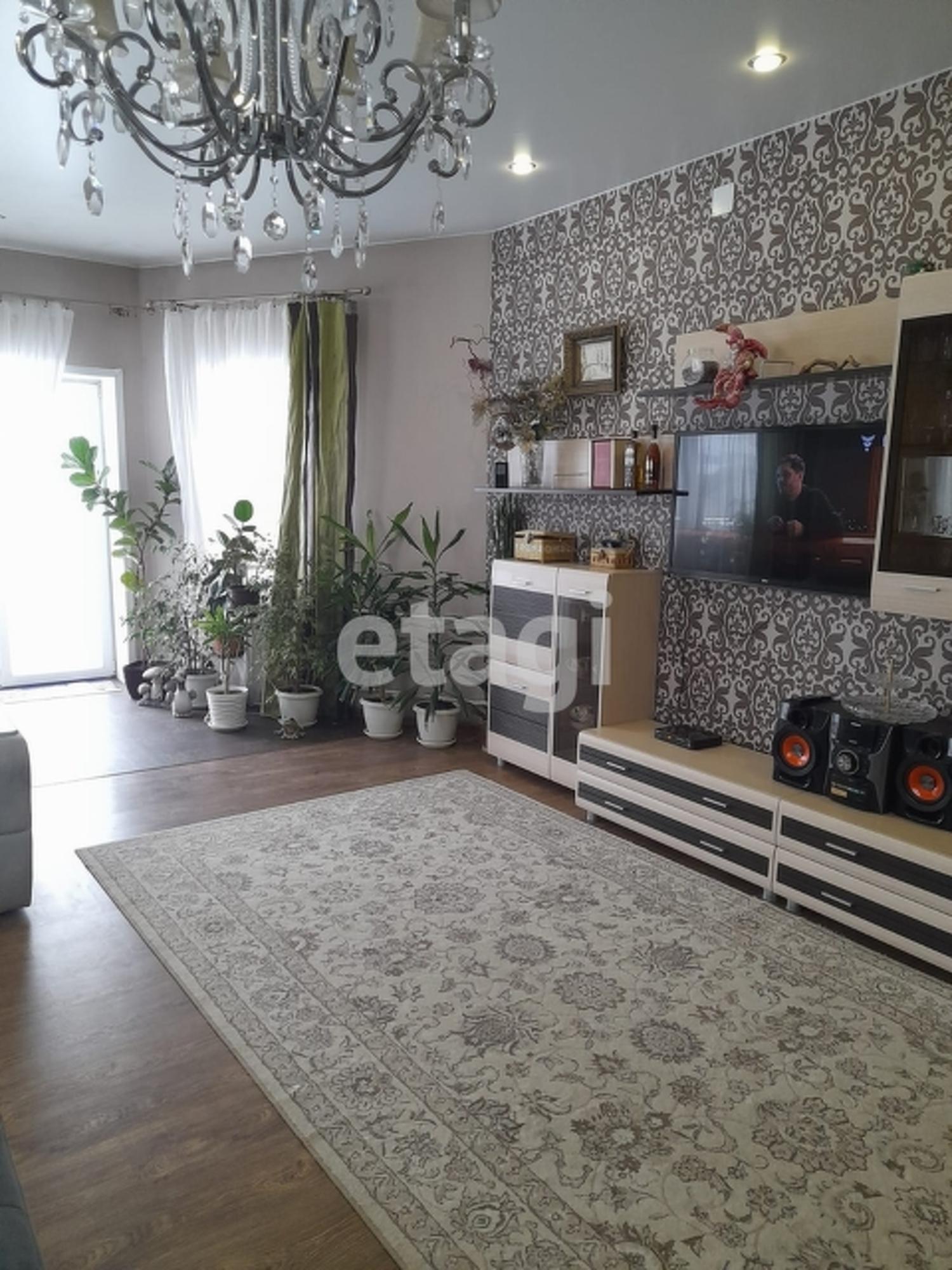 Купить дачу, дом, коттедж за 10 950 000 рублей на Советская улица