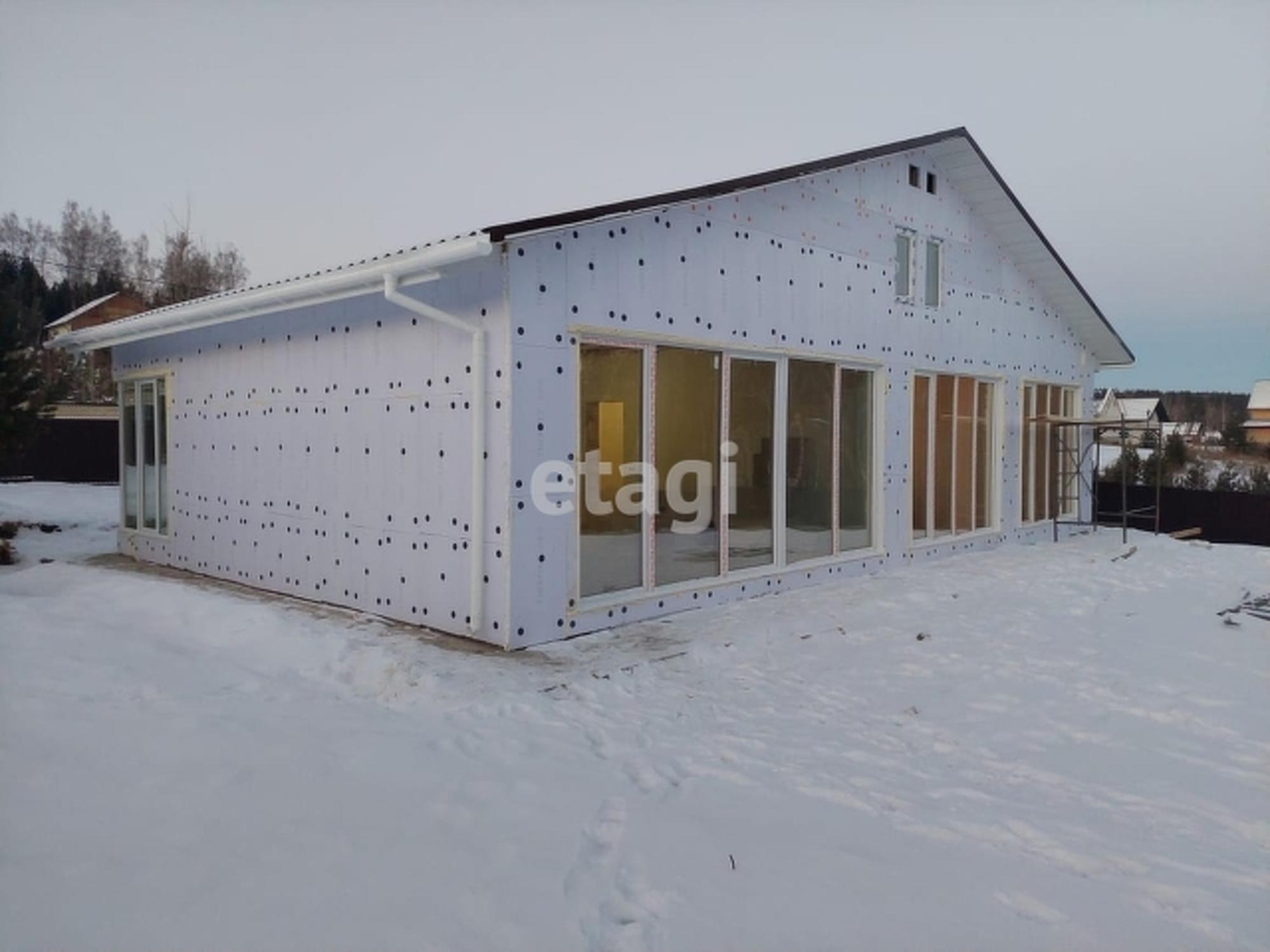 Купить дачу, дом, коттедж за 7 350 000 рублей на Зелёная улица