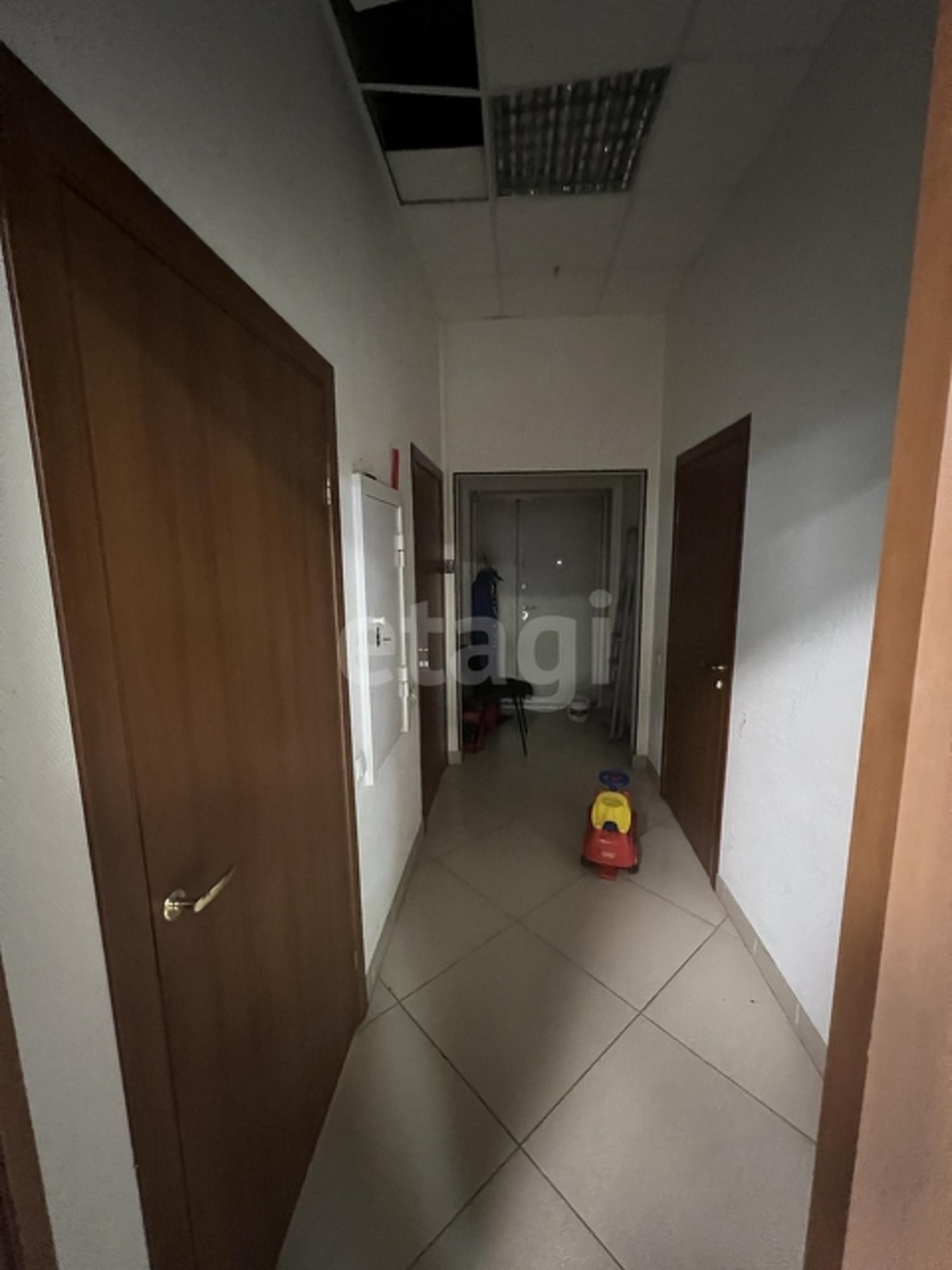 Купить офис, помещение под офис за 21 000 000 рублей на улица Молокова