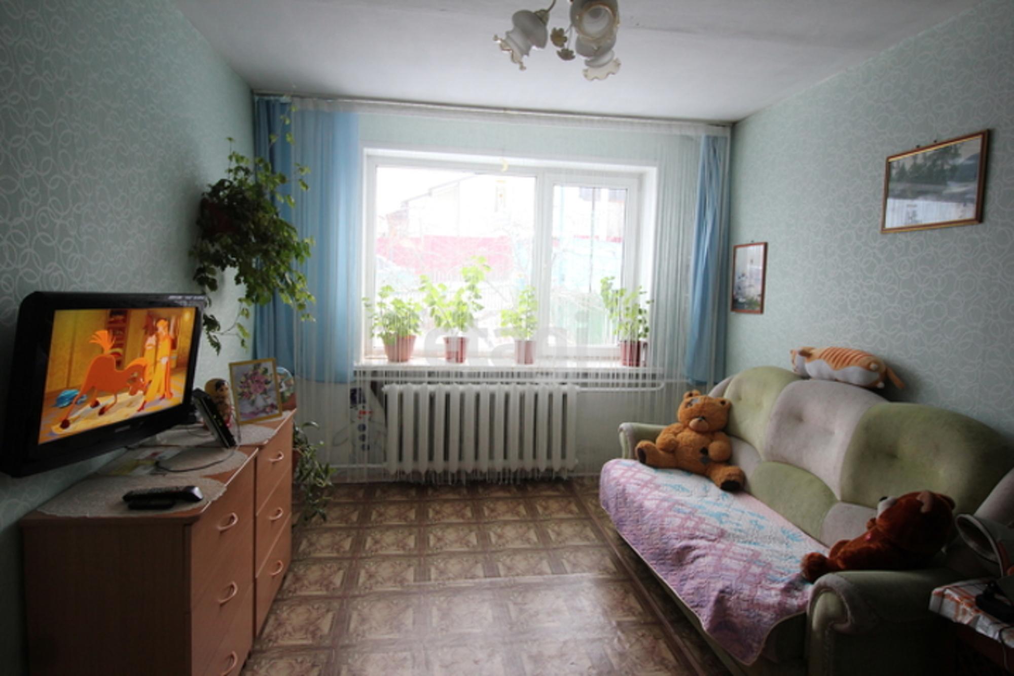 Купить дачу, дом, коттедж за 5 000 000 рублей на Array