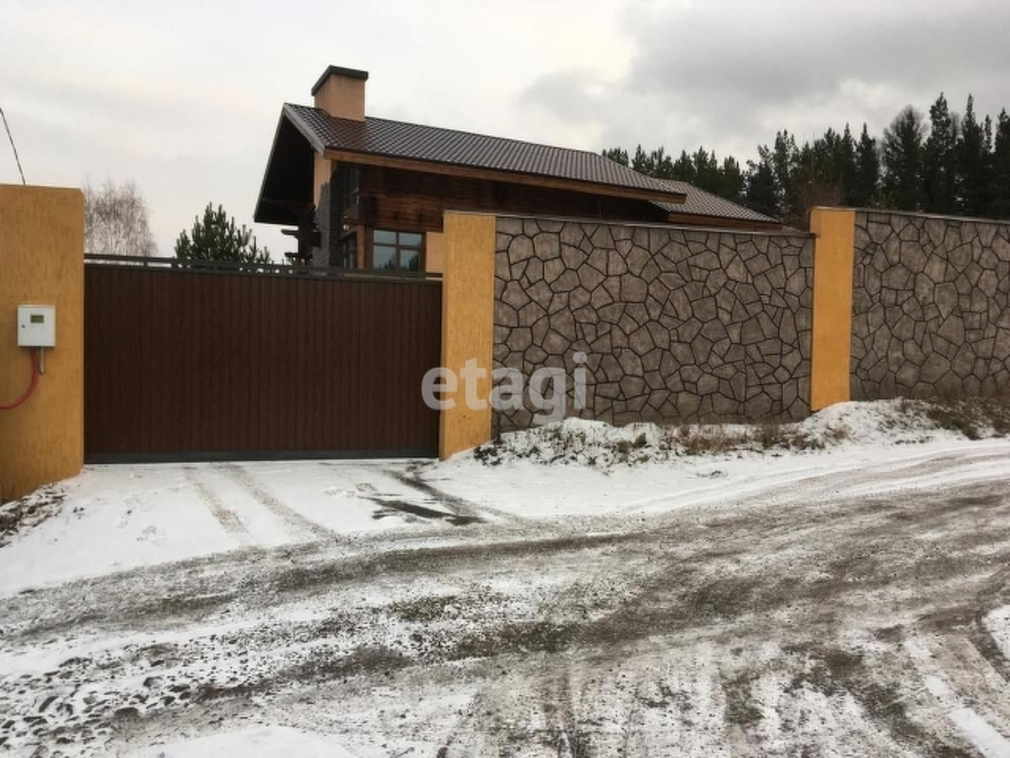 Купить дачу, дом, коттедж за 11 700 000 рублей на Array