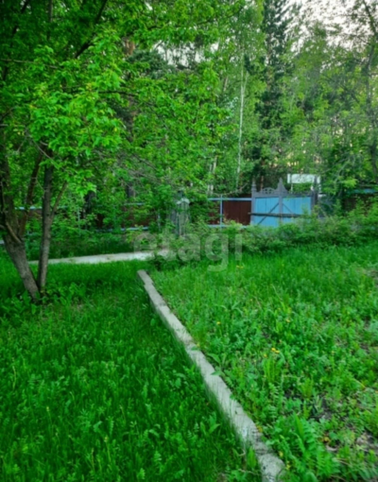 Купить дачу, дом, коттедж за 2 800 000 рублей на Array