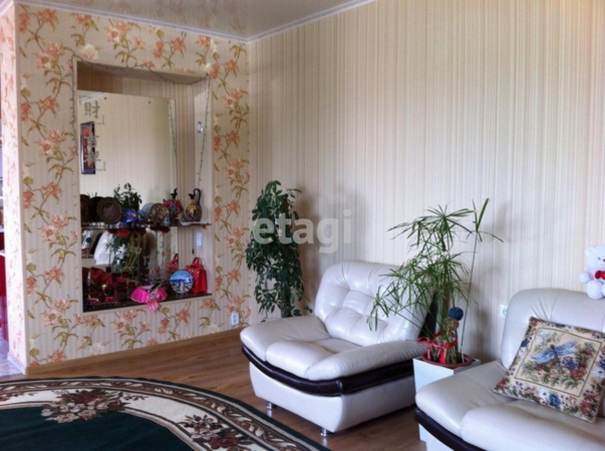 Купить дачу, дом, коттедж за 9 400 000 рублей на Array