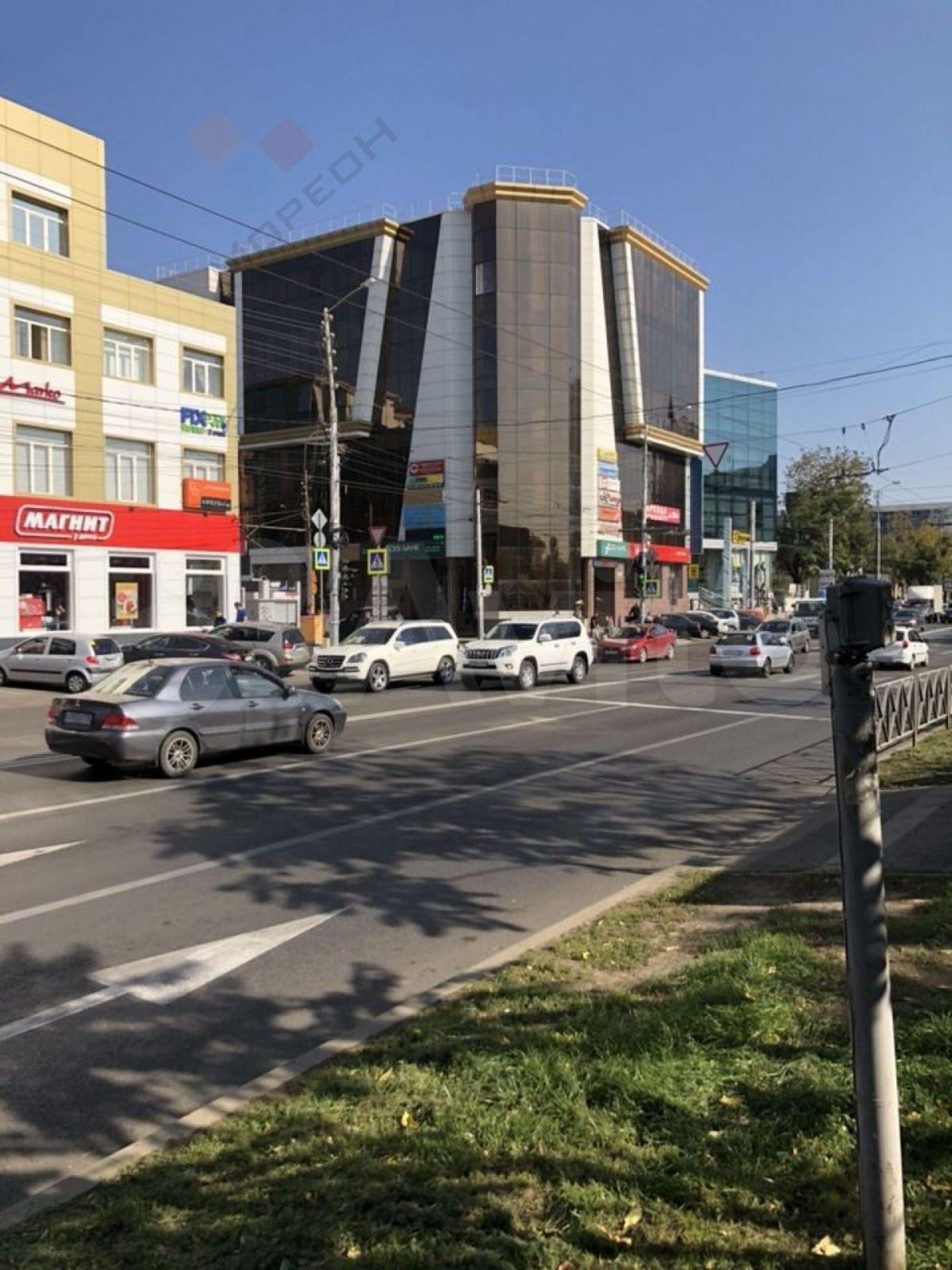 Купить офис, помещение под офис за 80 000 000 рублей на Северная ул, 393