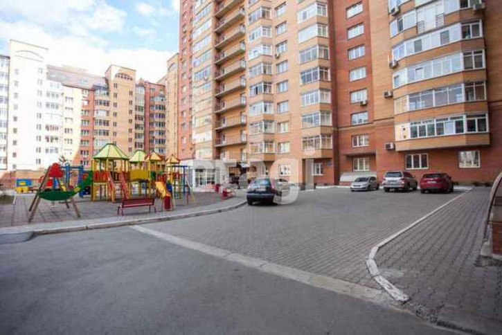 2-комн квартира улица Льва Толстого