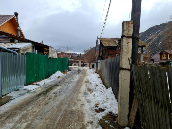 Земельный участок Array
