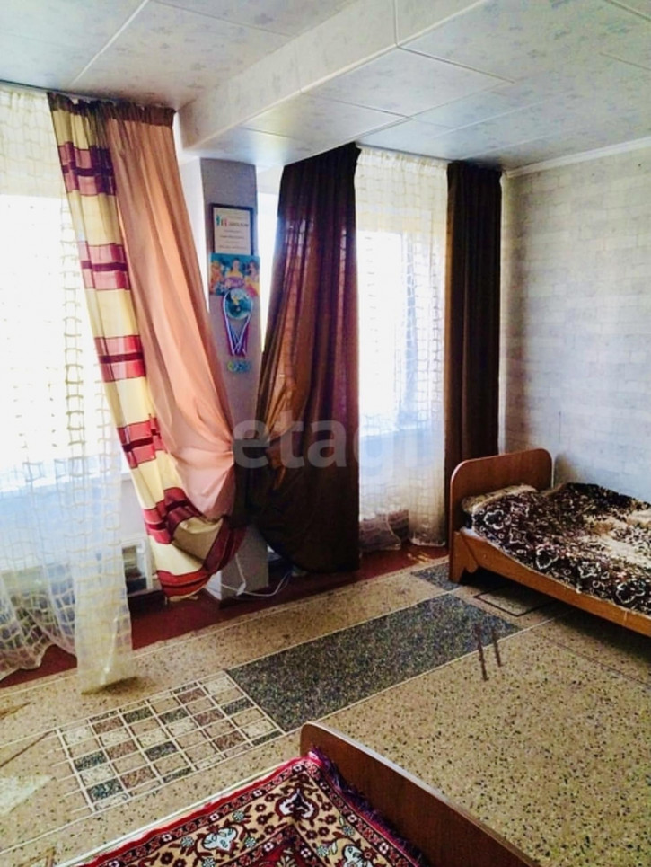 3-комн квартира улица Чкалова