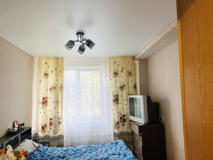 3-комн квартира улица Чкалова