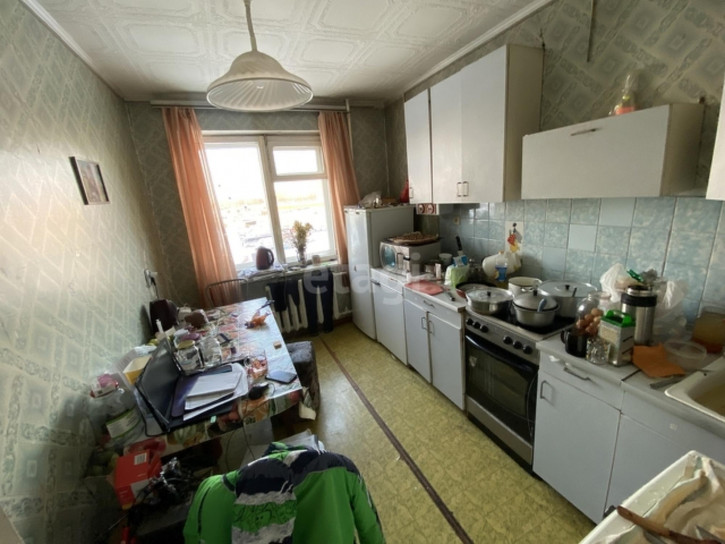 3-комн квартира Парашютная улица