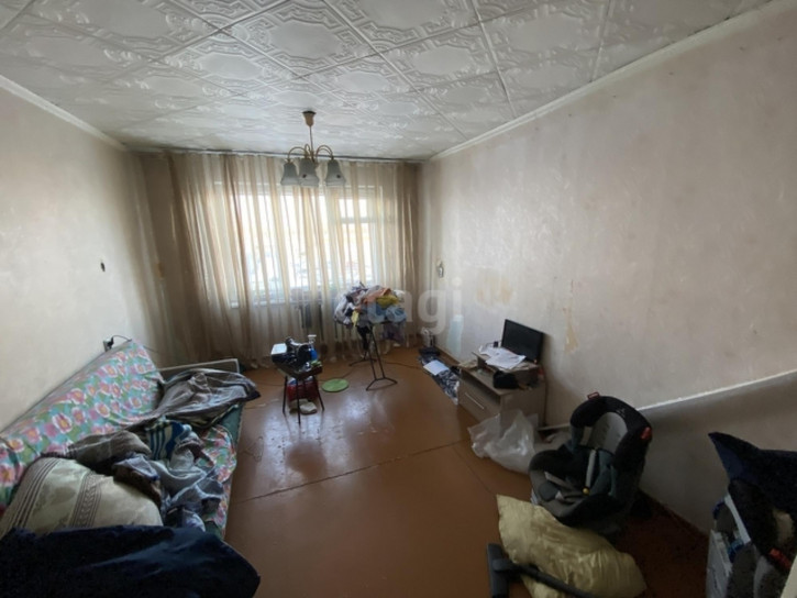3-комн квартира Парашютная улица