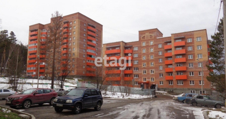 5-комн квартира Саянская улица