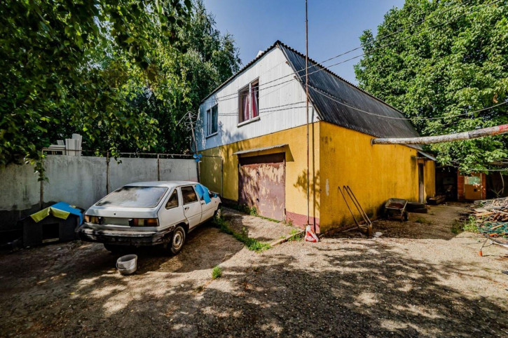 Коттедж/дом Парниковая ул, 1