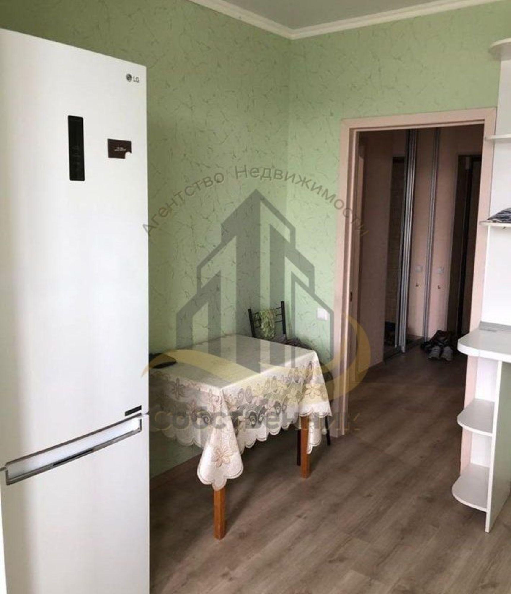 Сдать квартиру за 15 000 рублей на Октябрьский пер, 3