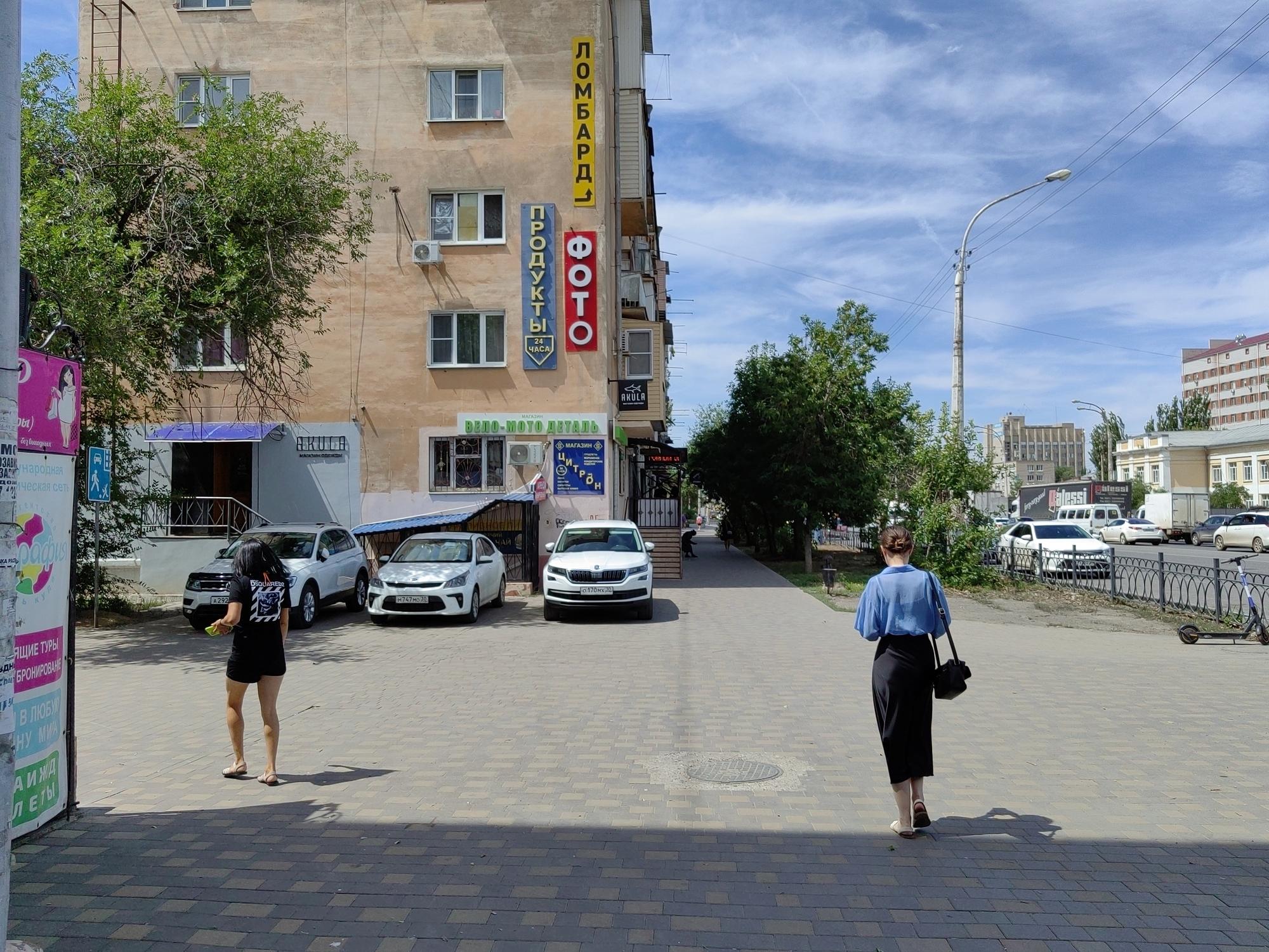 Сдать помещение свободного назначения за 23 000 рублей на г. Астрахань, Ленинский р-н, ул.Анри Барбюса, 36